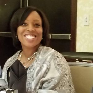 Meet your Posher, Degie